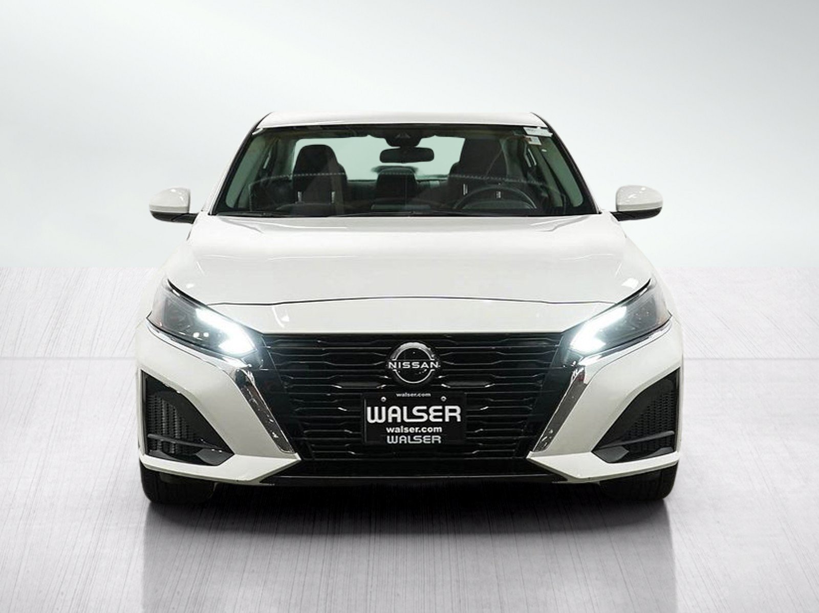 Used 2023 Nissan Altima 2.5 SV AWD/4WD image 8