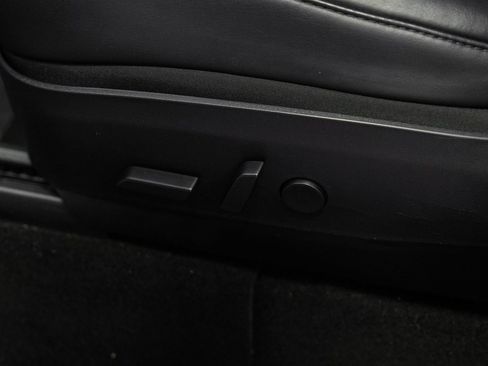 Used 2020 Tesla Model Y Performance image 35