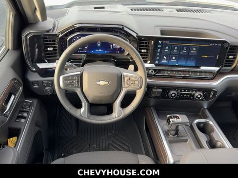 New 2026 Chevrolet Silverado 1500 LT AWD/4WD image 15