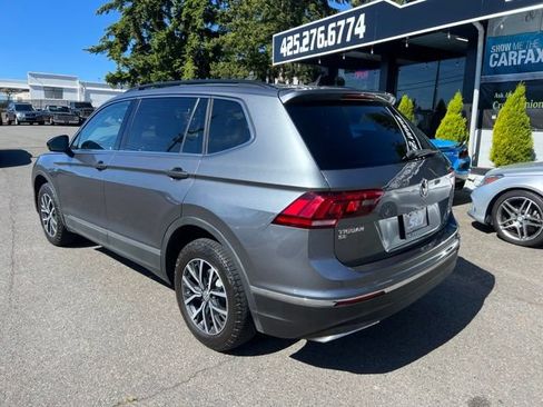 Used 2020 Volkswagen Tiguan SE AWD/4WD image 3