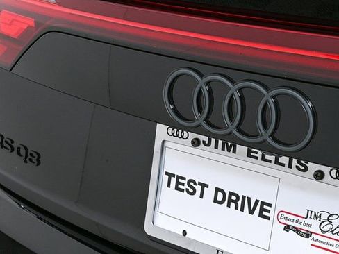 New 2026 Audi RS Q8 performance image 36