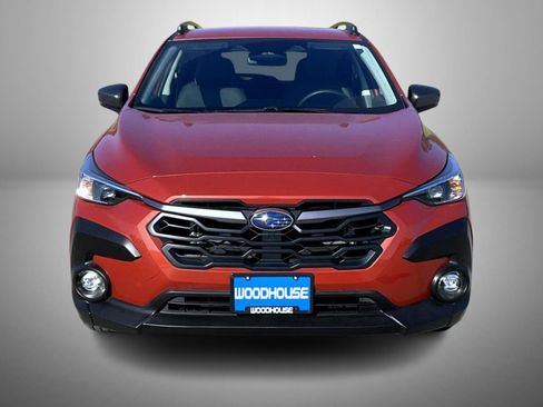 Used 2024 Subaru Crosstrek 2.0i Premium AWD/4WD image 2