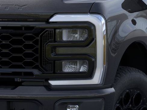 New 2026 Ford F250 Lariat w/ Black Appearance Package AWD/4WD image 20