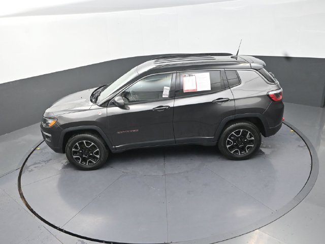 Used 2019 Jeep Compass Trailhawk AWD/4WD image 27
