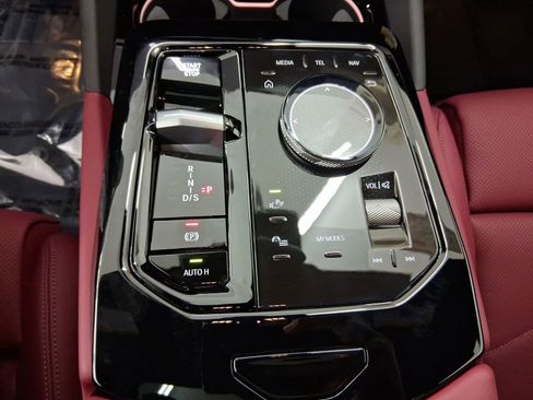 New 2026 BMW 530i 530i w/ M Sport Package image 15