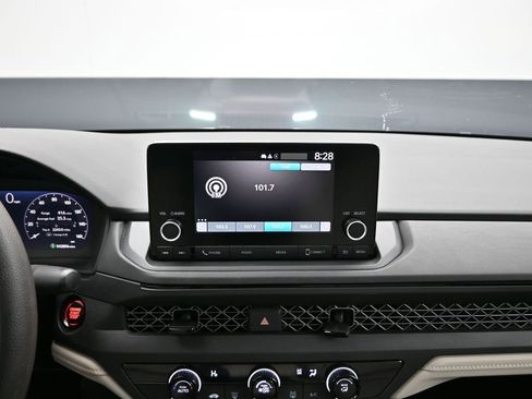 Certified 2023 Honda Accord LX image 44