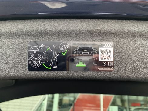 Certified 2025 Audi Q3 2.0T Premium w/ Convenience Package image 26