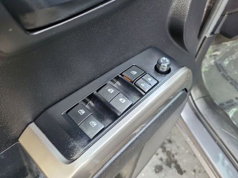 Used 2023 Toyota Tacoma SR5 image 17