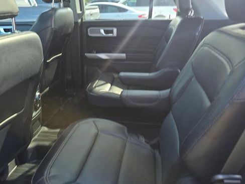 Used 2022 Ford Explorer Limited w/ Equipment Group 301A image 12