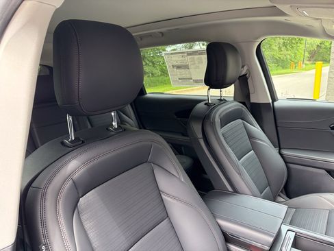 New 2026 Lincoln Nautilus Reserve AWD/4WD image 29