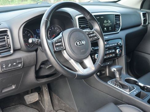 Used 2021 Kia Sportage EX FWD image 9