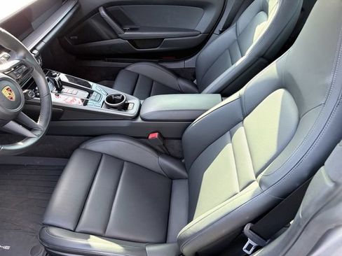 Used 2020 Porsche 911 Carrera 4S AWD/4WD image 8