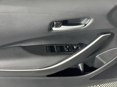 Used 2023 Toyota Corolla SE image 15