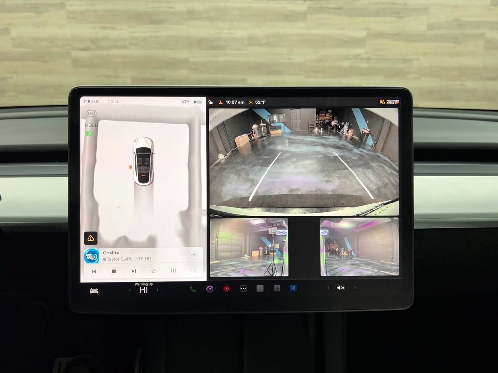 Used 2023 Tesla Model Y Performance AWD/4WD image 10