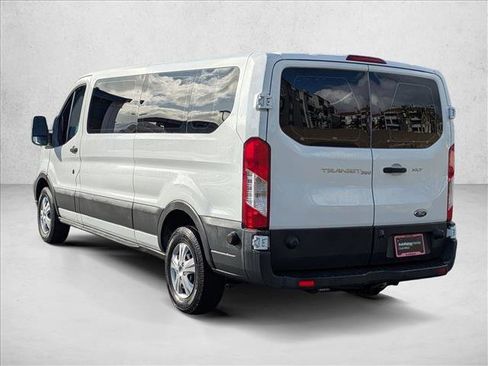 Used 2017 Ford Transit 350 XLT image 8