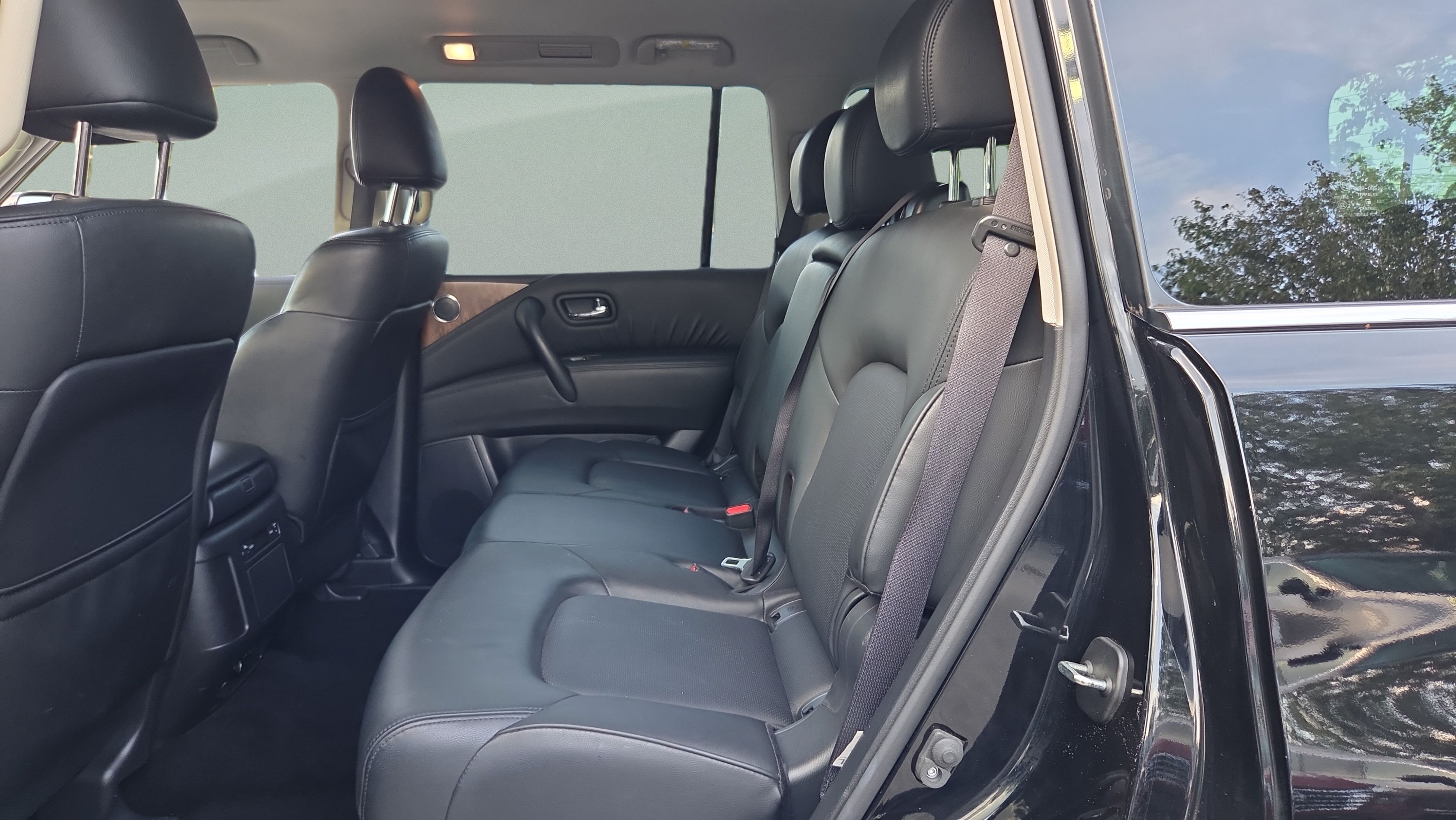 Used 2023 Nissan Armada SL w/ Cargo Package RWD image 10