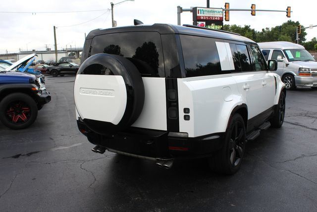 Used 2026 Land Rover Defender 130 V8 AWD/4WD image 10