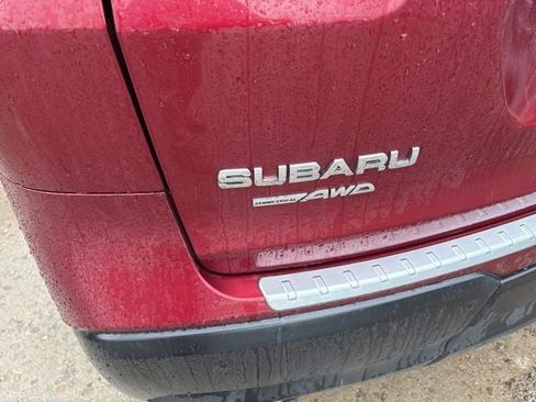 Used 2023 Subaru Ascent Limited w/ Technology Package AWD/4WD image 5