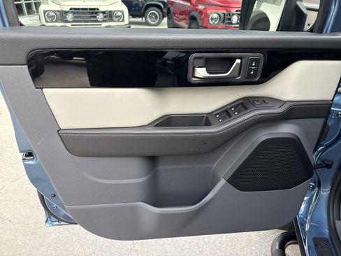 New 2025 INEOS Grenadier Fieldmaster Edition image 15