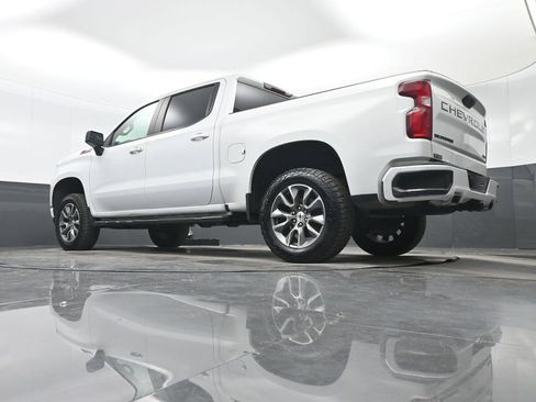 Used 2022 Chevrolet Silverado 1500 RST w/ Z71 Off-Road Package AWD/4WD image 28