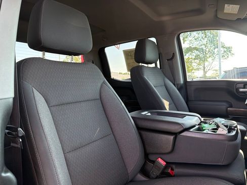 Used 2019 GMC Sierra 1500 SLE w/ SLE Value Package AWD/4WD image 24