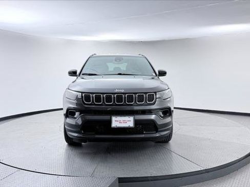 Used 2023 Jeep Compass Limited AWD/4WD image 12