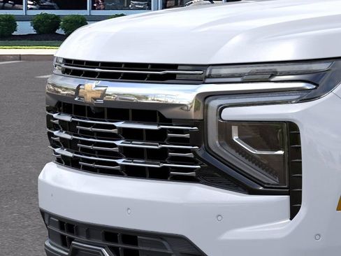 New 2026 Chevrolet Tahoe Premier w/ Sun And Tow Package AWD/4WD image 13