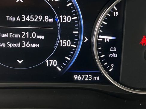 Used 2021 Buick Enclave Avenir w/ Avenir Technology Package image 25