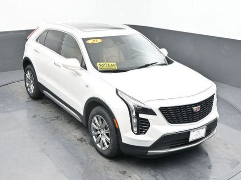 Used 2020 Cadillac XT4 Premium Luxury AWD/4WD image 39