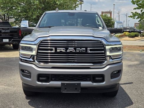 Used 2024 RAM 2500 Laramie AWD/4WD image 6