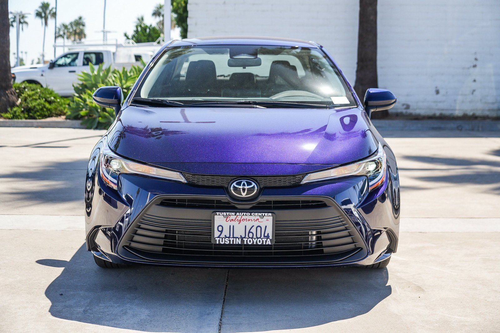 Used 2024 Toyota Corolla LE w/ LE Convenience Package FWD image 4