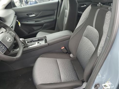New 2026 Nissan Sentra SV w/ SV Convenience Package FWD image 19