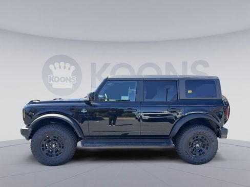 New 2026 Ford Bronco Outer Banks w/ Sasquatch Package image 2