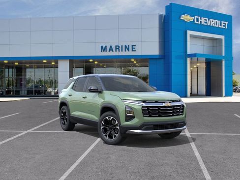 New 2026 Chevrolet Equinox LT w/ Convenience Package II FWD image 1