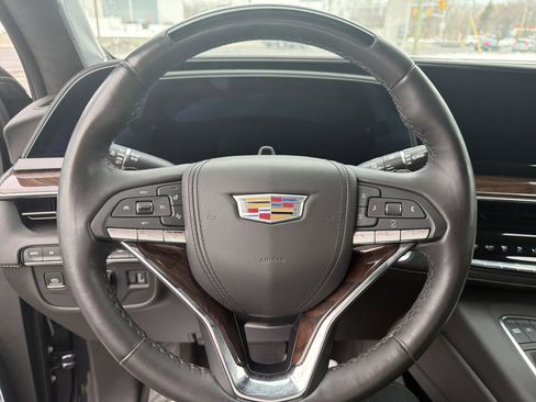 Certified 2023 Cadillac Escalade ESV Sport Platinum w/ LPO, ONYX Package image 12