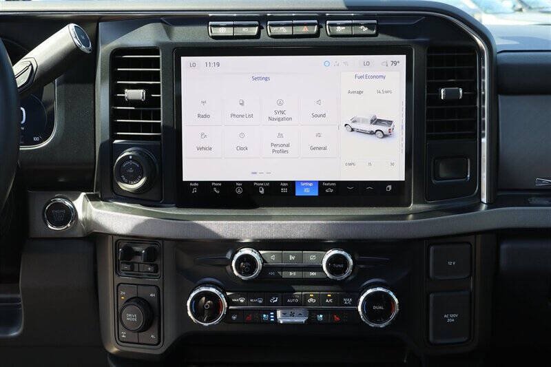 Used 2024 Ford F350 Platinum AWD/4WD image 21