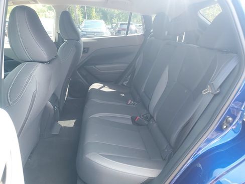 Certified 2025 Subaru Crosstrek 2.5i Premium AWD/4WD image 31