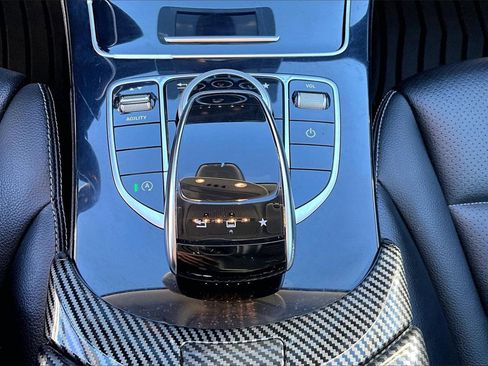 Used 2015 Mercedes-Benz C 300 4MATIC Sedan image 25