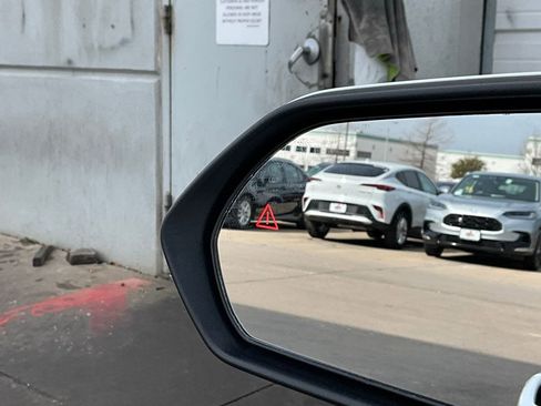 Used 2025 Kia K4 LXS image 19