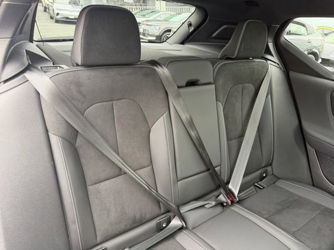 Used 2023 Volvo XC40 Recharge Plus w/ Protection Package Premier AWD/4WD image 38