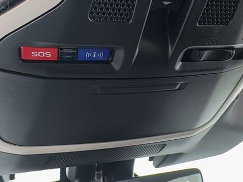 Certified 2024 Subaru Outback Touring XT w/ Popular Package #2 image 35