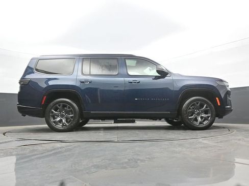 New 2026 Jeep Grand Wagoneer Limited AWD/4WD image 60