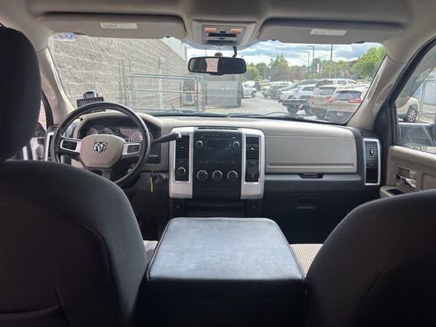 Used 2010 Dodge Ram 2500 Truck SLT w/ Big Horn Regional Pkg AWD/4WD image 19