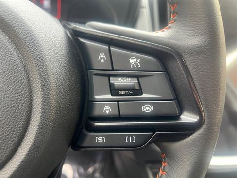 Used 2025 Subaru Crosstrek 2.5i Limited w/ Crosstrek Mirror Package image 16