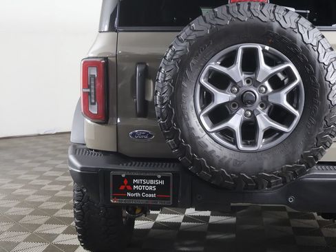 Used 2025 Ford Bronco Badlands AWD/4WD image 15