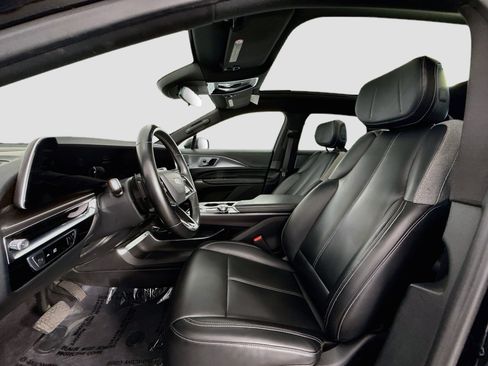 Used 2024 Cadillac Lyriq Tech RWD image 22