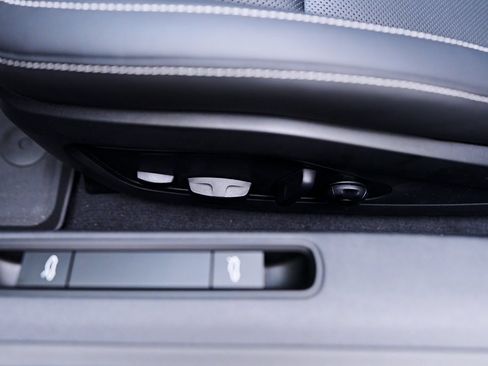 Used 2026 Porsche 911 Carrera GTS image 46