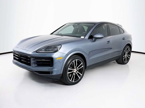 New 2026 Porsche Cayenne Coupe AWD/4WD image 1