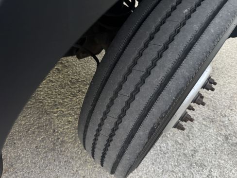 Used 2012 RAM 4500 2WD Regular Cab DRW w/ ST Decor Group image 22