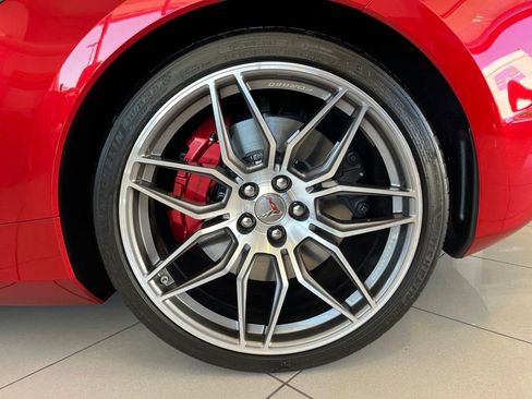 Used 2024 Chevrolet Corvette Z06 RWD image 26